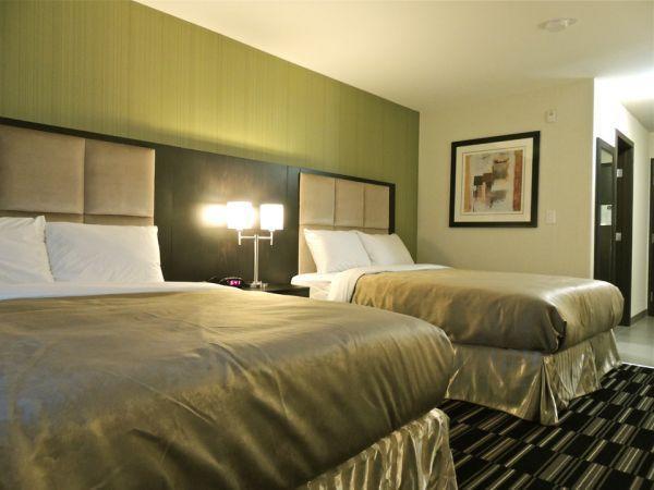 Western Star Inn And Suites Carlyle エクステリア 写真